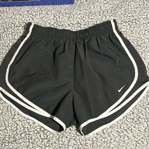 Nike Dri-Fit Running Shorts Medium